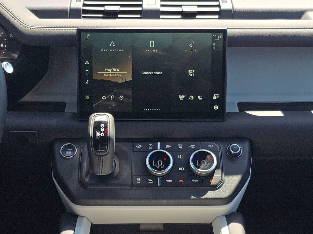 2025 Land Rover Defender S