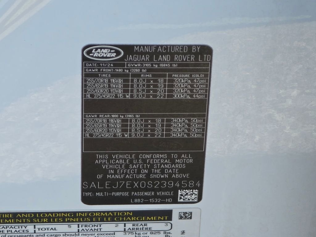 2025 Land Rover Defender S