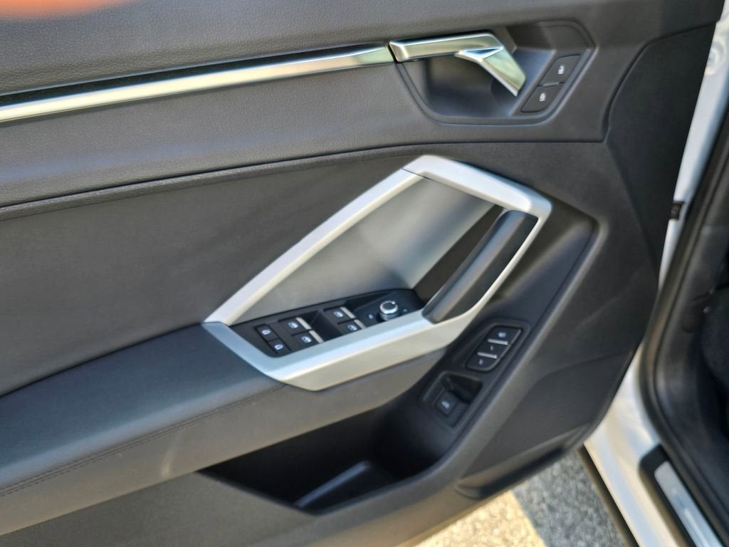 2023 Audi Q3 Premium 45 TFSI S line quattro Tiptronic